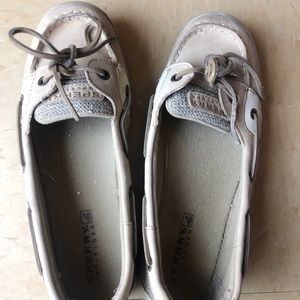 Sperry Women's Angelfish Boat Shoe (Barely Worn)